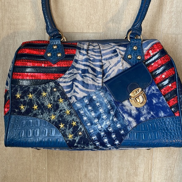 Sharif Denim 1827 Patriotic Bag With Stars & Stripes Sequins & Studs Bag - Picture 2 of 16